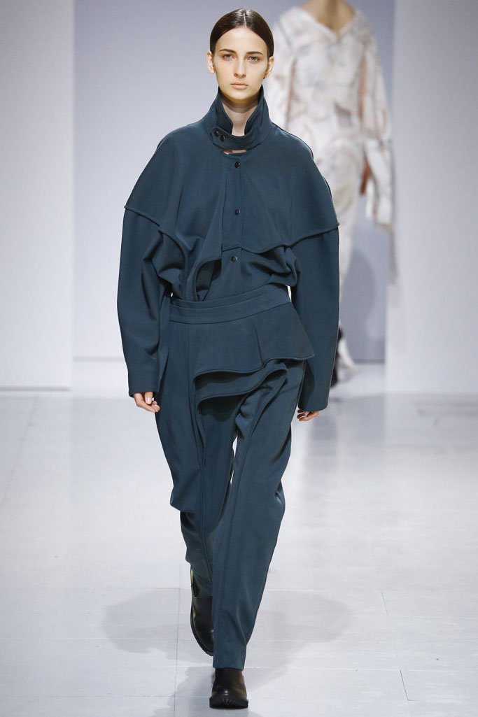 Chalayan（卡拉扬）2024巴黎时装周女装秀