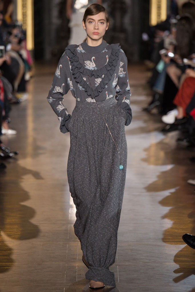 Stella McCartney 2024巴黎时装周女装秀