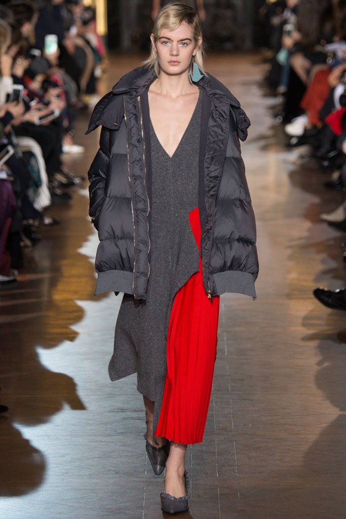 Stella McCartney 2024巴黎时装周女装秀