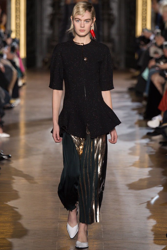 Stella McCartney 2024巴黎时装周女装秀