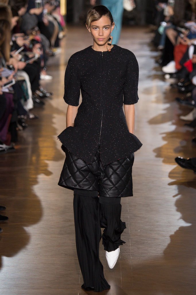 Stella McCartney 2024巴黎时装周女装秀