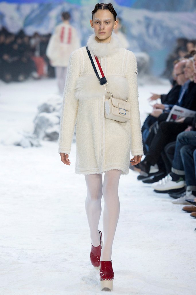 Moncler Gamme Rouge 2024巴黎时装周女装秀