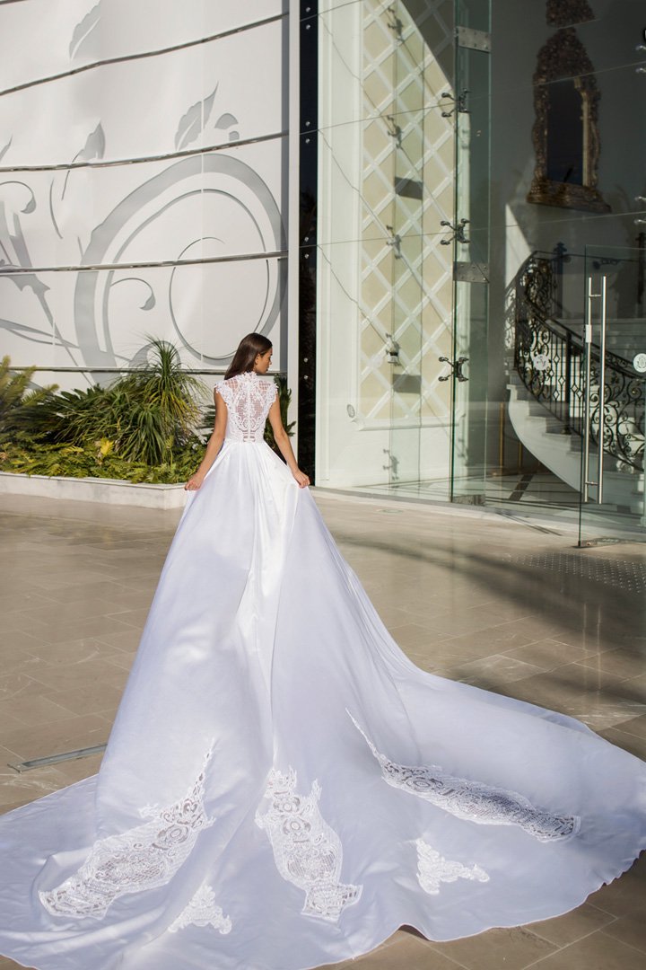 Nurit Hen Royal 2024高级定制婚纱礼服系列