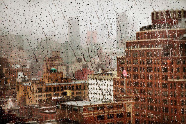 摄影师Christophe Jacrot镜头下雨中的城市