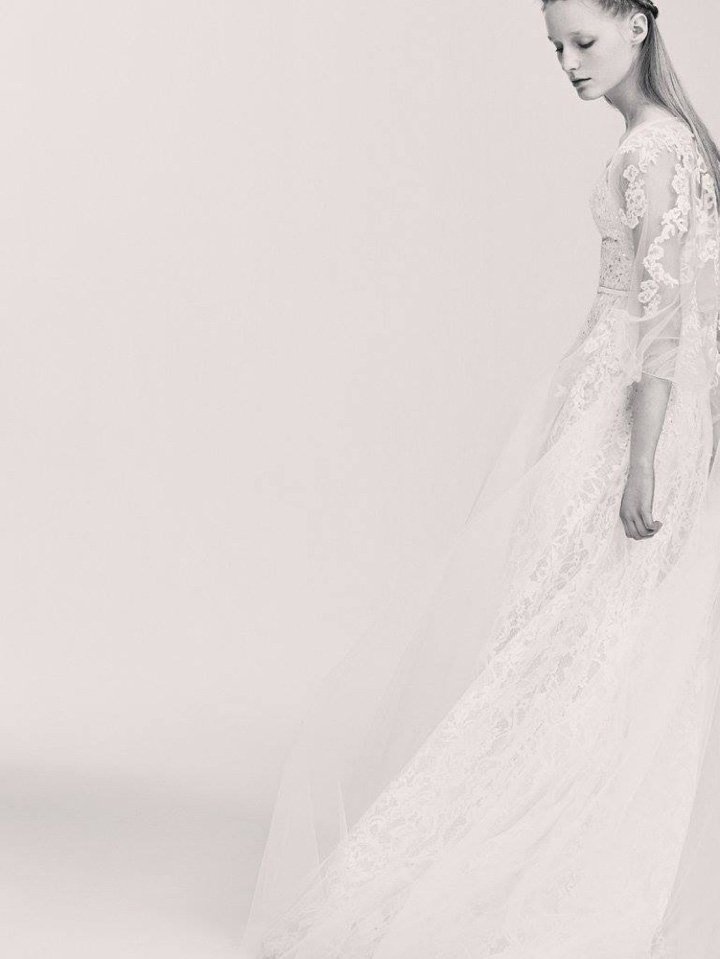 Elie Saab（艾莉·萨博）推出品牌首个婚纱广告系列