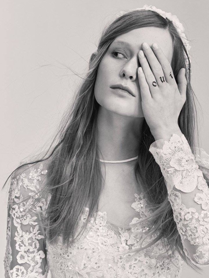 Elie Saab（艾莉·萨博）推出品牌首个婚纱广告系列
