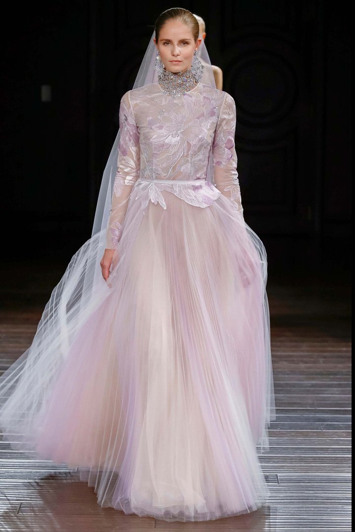Naeem Khan（纳伊·姆汗）2024纽约婚纱周婚纱秀
