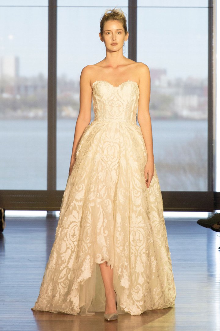 Francesca Miranda 2024纽约婚纱周婚纱秀