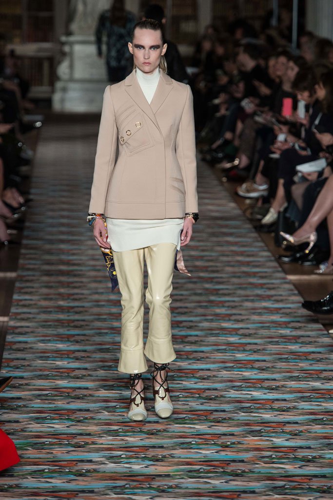 Christian Dior 2024时装周女装秀