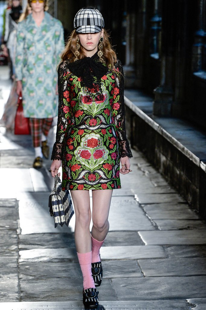 GUCCI 伦敦2024早春度时装发布会女装秀