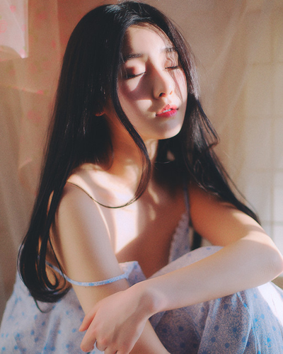 女生什么脸型适合中分发型 这六款脸型留中分发绝对好看