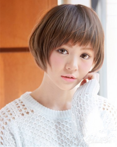 女生过耳短发发型图片 让你夏日妥妥消暑显清爽范