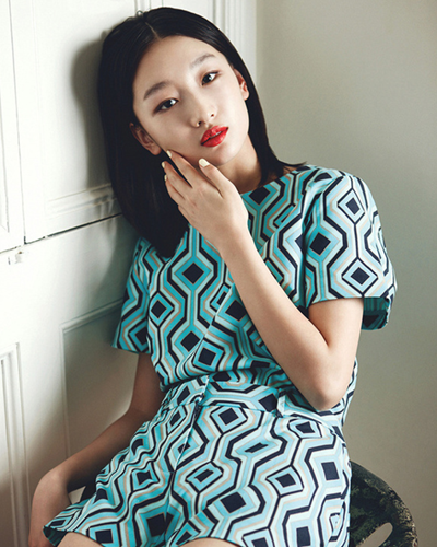90后小花旦周冬雨示范 小个子女生短发发型