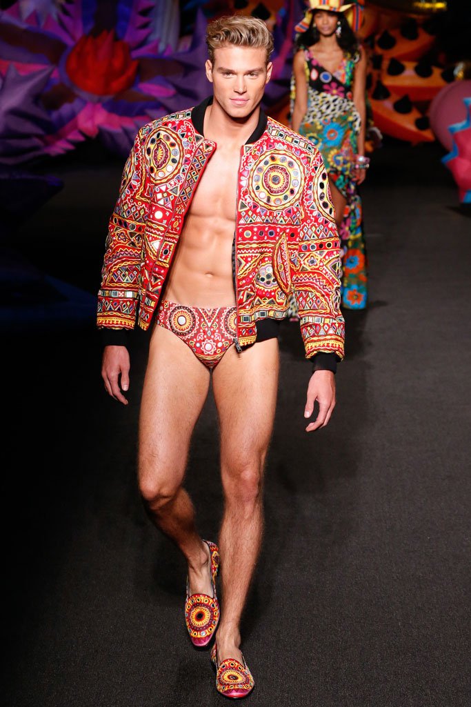 Moschino（莫斯奇诺）洛杉矶2024品牌时装发布会