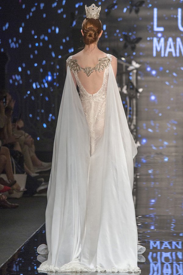 Lusan Mandongus 2024品牌婚纱秀