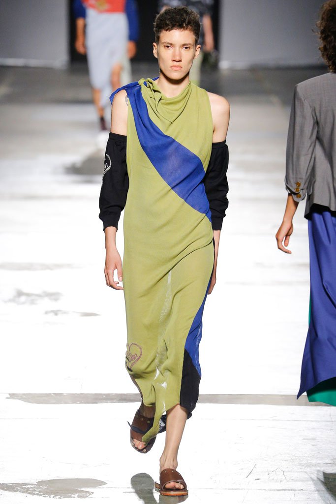 Vivienne Westwood 2024米兰男装发布会男装秀