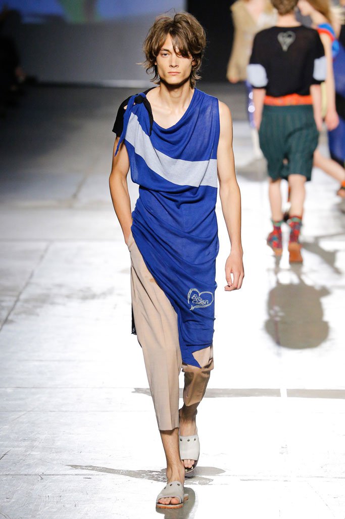 Vivienne Westwood 2024米兰男装发布会男装秀