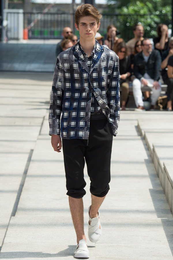 Issey Miyake（三宅一生）2024巴黎男装周男装秀