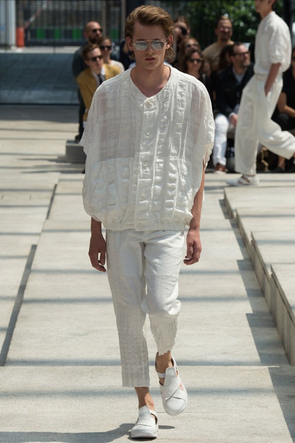 Issey Miyake（三宅一生）2024巴黎男装周男装秀