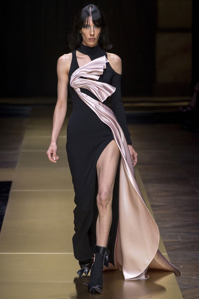 Atelier Versace 2024巴黎时装周女装秀