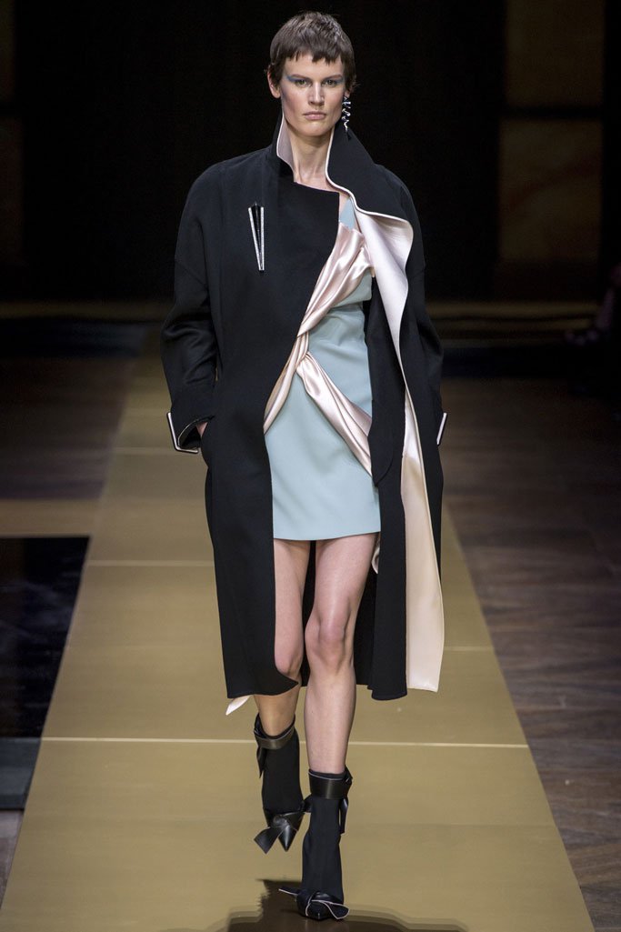 Atelier Versace 2024巴黎时装周女装秀