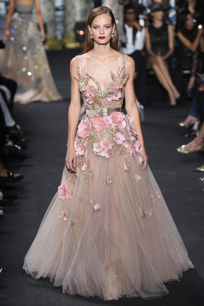 Elie Saab（艾莉·萨博）2024巴黎时装周高级定制时装秀