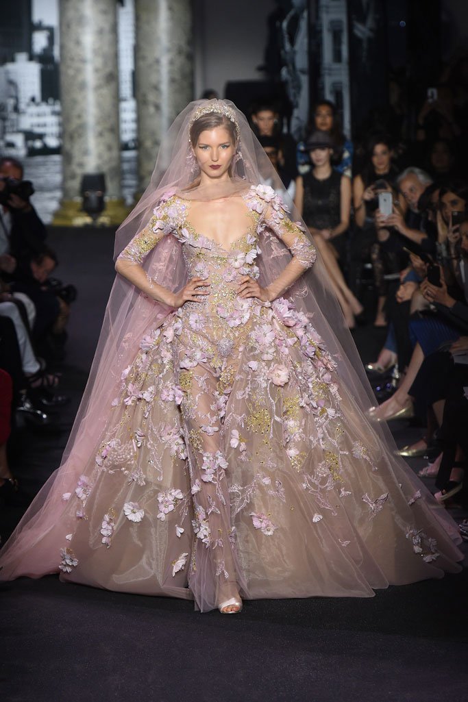 Elie Saab（艾莉·萨博）2024巴黎时装周高级定制时装秀