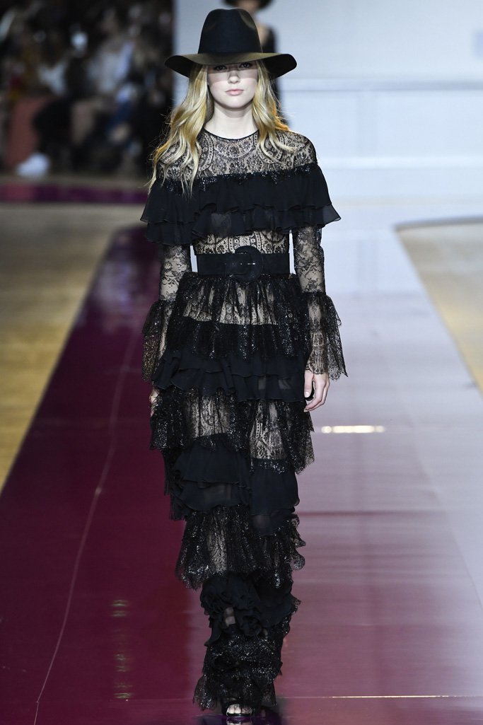 Zuhair Murad（祖海·慕拉）2024巴黎时装周高级定制女装秀