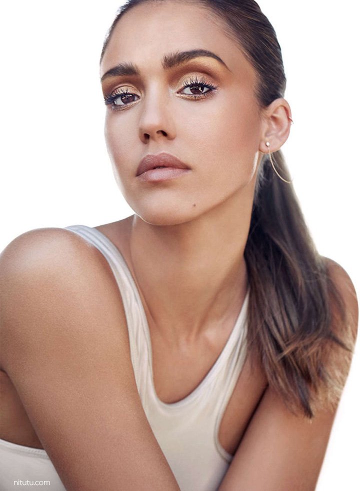 影星Jessica Alba 演绎《Shape》欧美时尚杂志大片