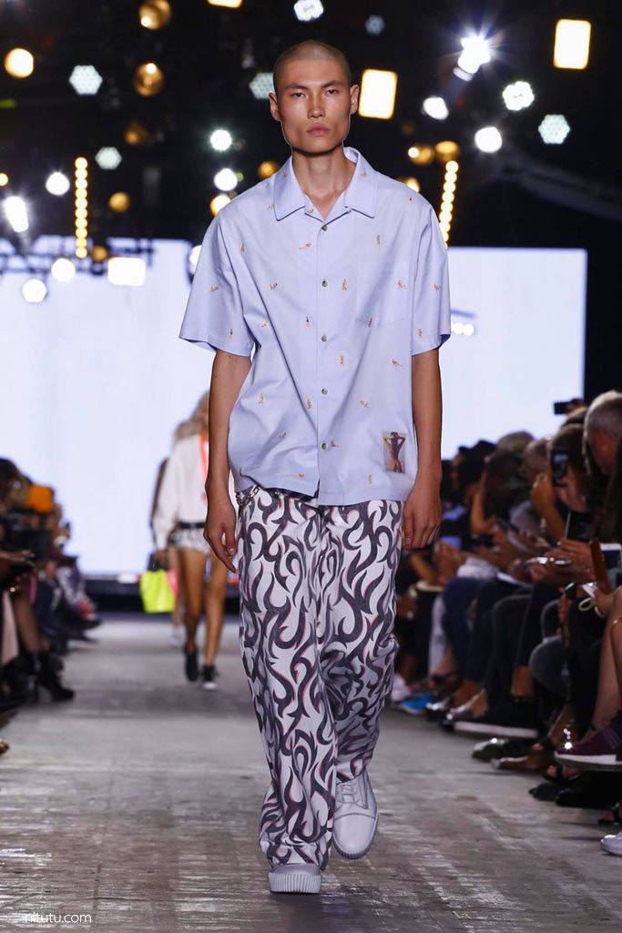 Alexander Wang（亚历山大·王）2024纽约时装周时装秀