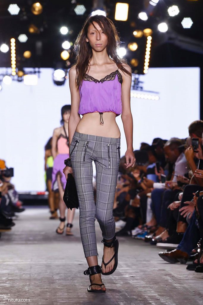 Alexander Wang（亚历山大·王）2024纽约时装周时装秀