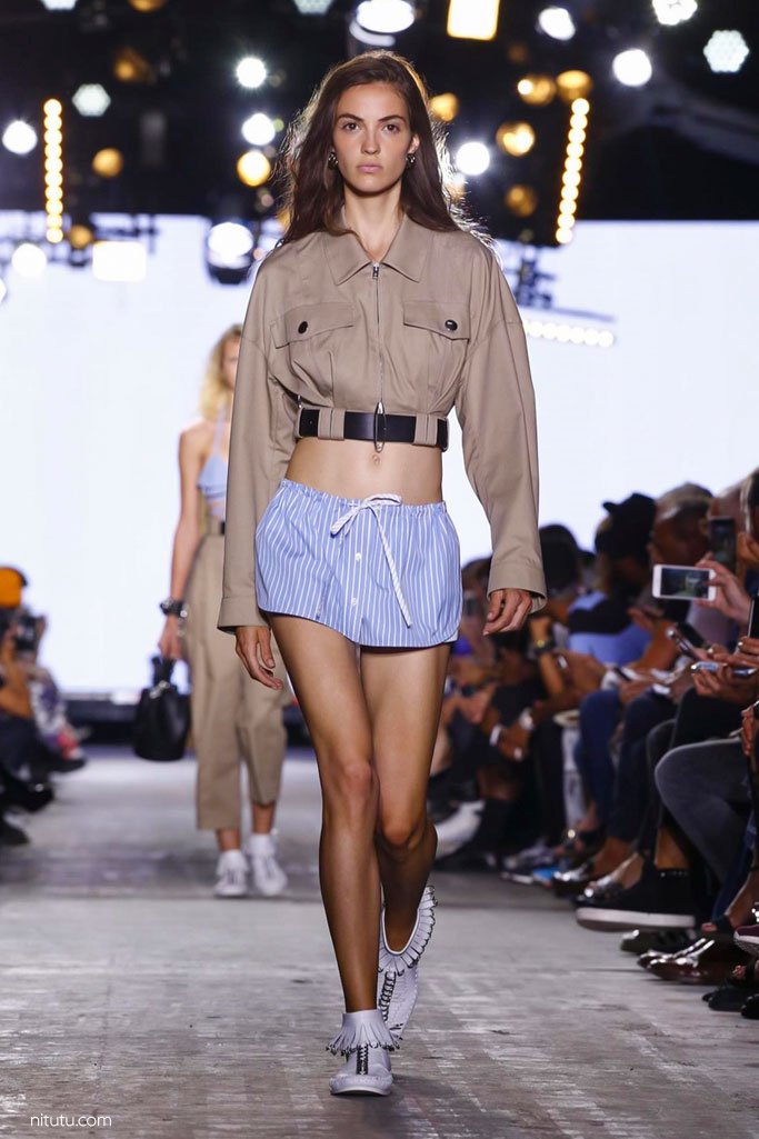 Alexander Wang（亚历山大·王）2024纽约时装周时装秀