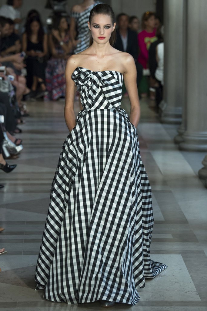 Carolina Herrera（卡罗琳娜·埃莱拉）2024纽约时装周时装秀