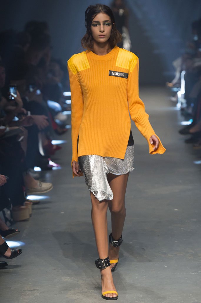 Versus Versace 2024伦敦时装发布会女装秀