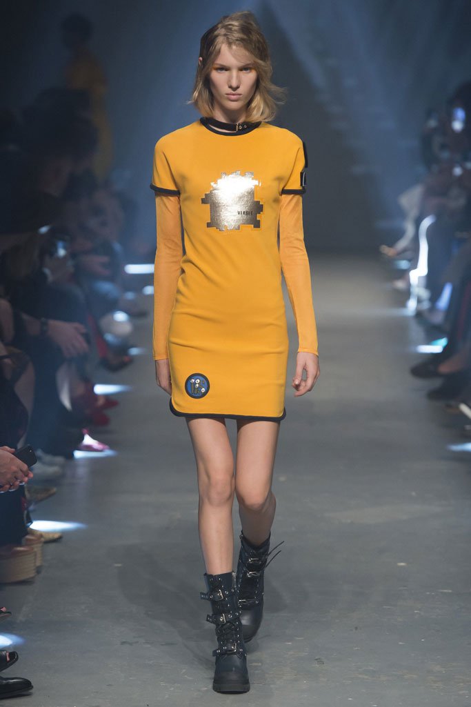 Versus Versace 2024伦敦时装发布会女装秀