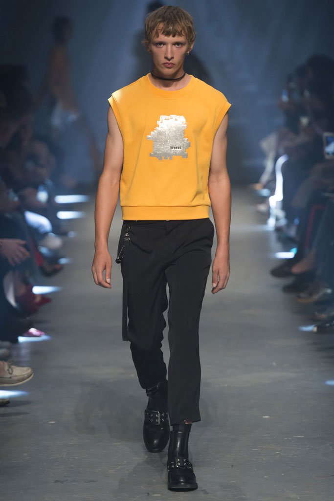 Versus Versace 2024伦敦时装发布会女装秀