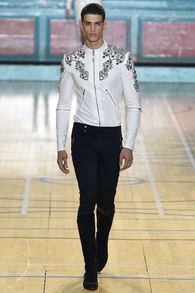 Julien Macdonald 2024伦敦时装周女装秀