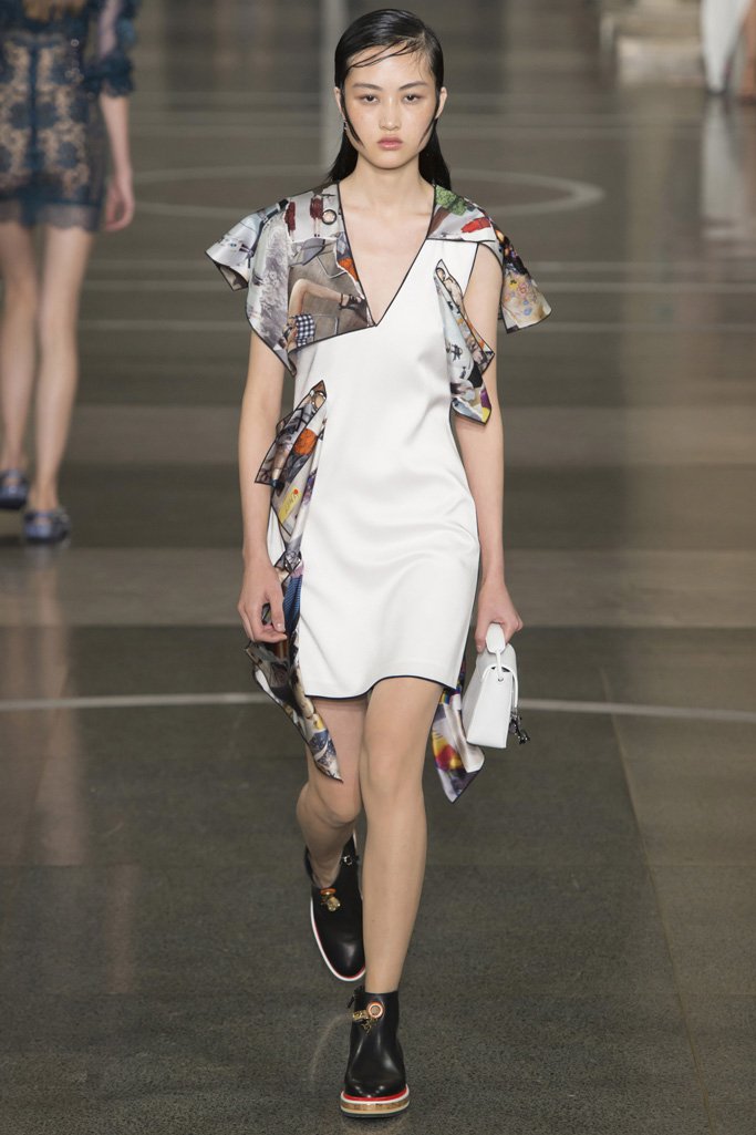 Christopher Kane 2024伦敦时装周女装秀