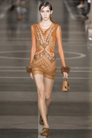 Christopher Kane 2024伦敦时装周女装秀