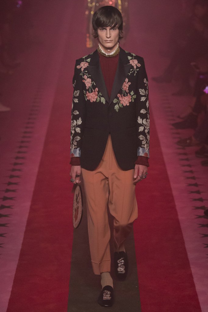 Gucci（古驰）2024米兰时装发布会女装秀
