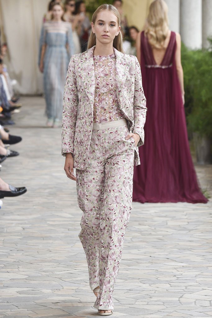 Luisa Beccaria 2024米兰时装周女装秀