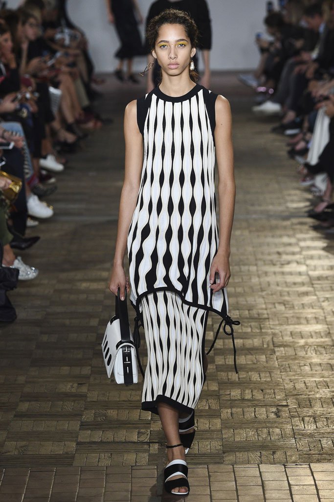 Sportmax（斯宝麦斯）2024米兰时装周女装秀