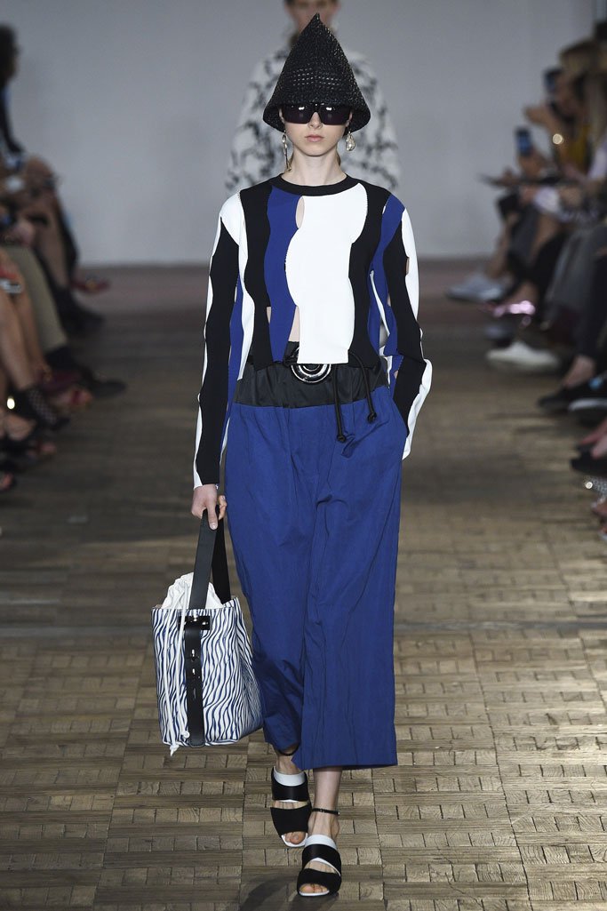 Sportmax（斯宝麦斯）2024米兰时装周女装秀