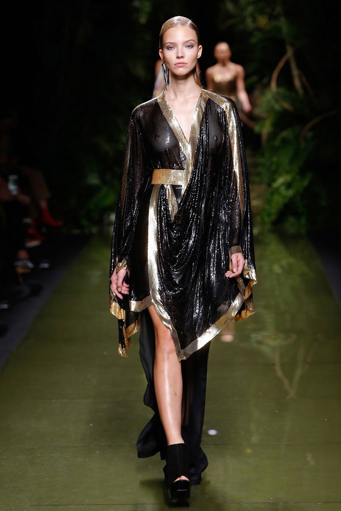 Balmain（巴尔曼）2024春夏巴黎时装周女装秀