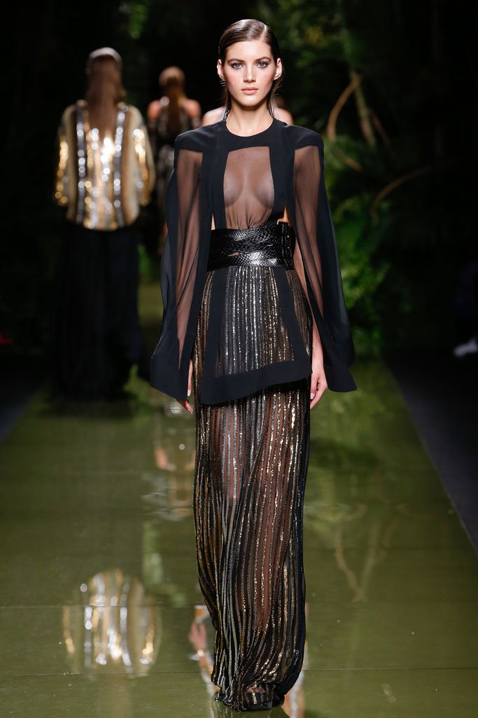 Balmain（巴尔曼）2024春夏巴黎时装周女装秀