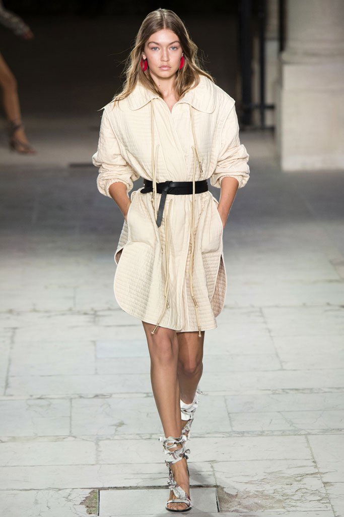 Isabel Marant（伊莎贝尔·玛兰）2024巴黎时装周时装秀