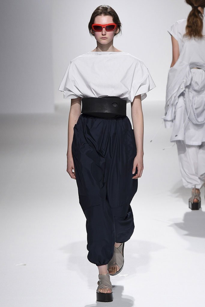 Chalayan（卡拉扬）2024巴黎时装周女装秀