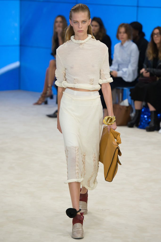 Loewe（罗意威）2024巴黎时装周女装秀