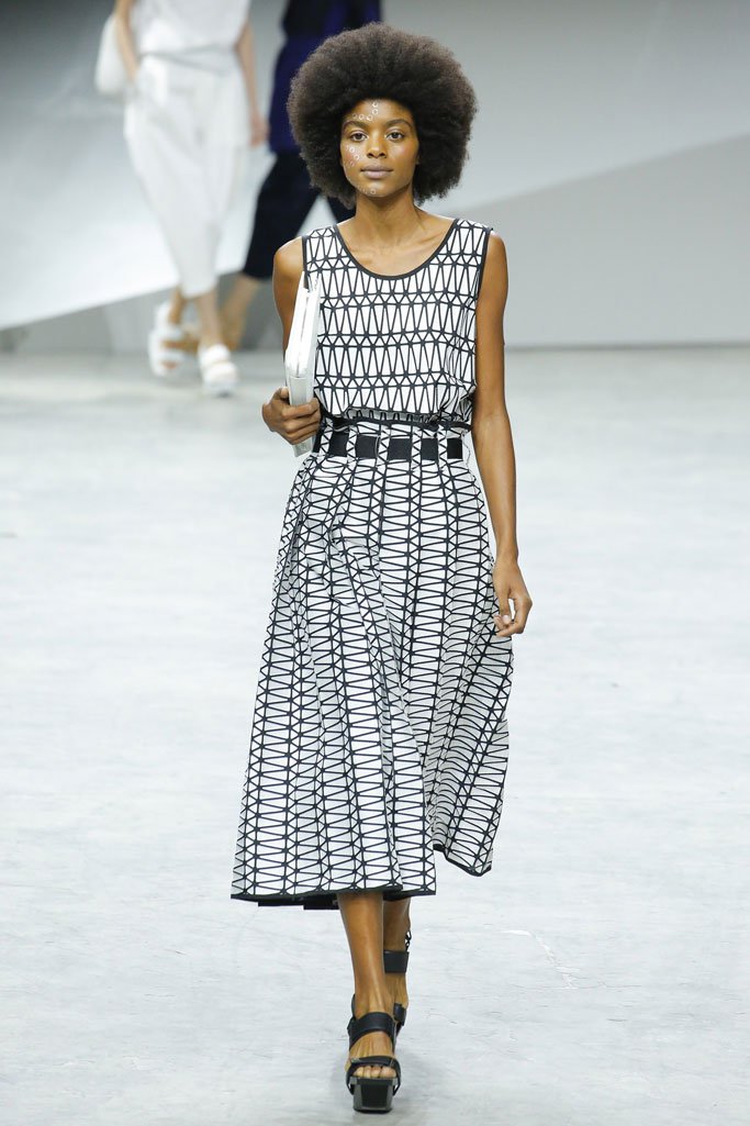 Issey Miyake（三宅一生）2024巴黎时装周时装秀