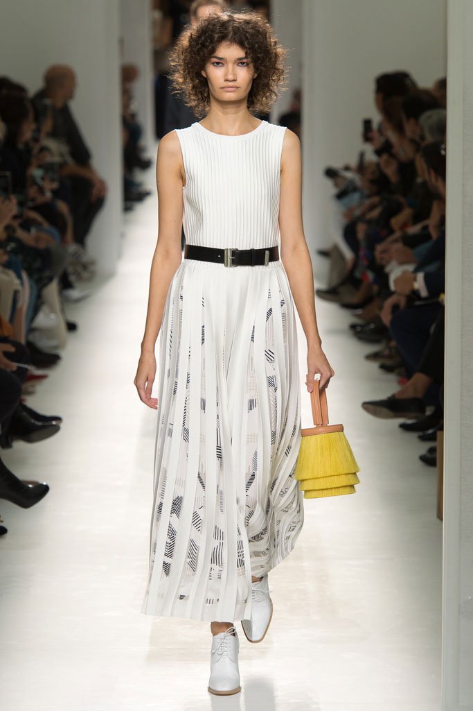 Hermès（爱马仕）2024春夏巴黎时装周时装秀